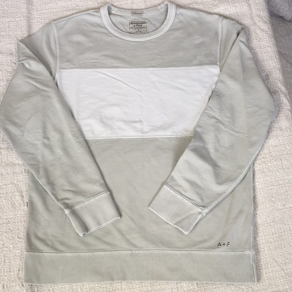 Abercrombie Men’s shirt size S